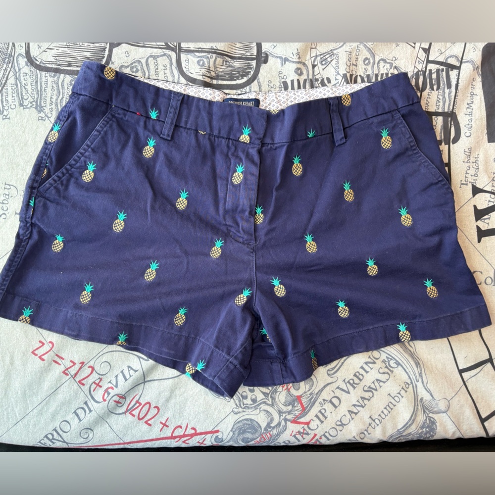 British Khaki Navy Pineapple Print Women's Cargo Shorts